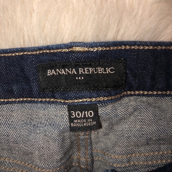 Banana republic jean shorts!! - Picture 2 of 3